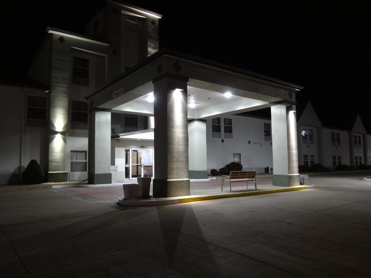 Windsor Inn & Suites دودج سيتي المظهر الخارجي الصورة