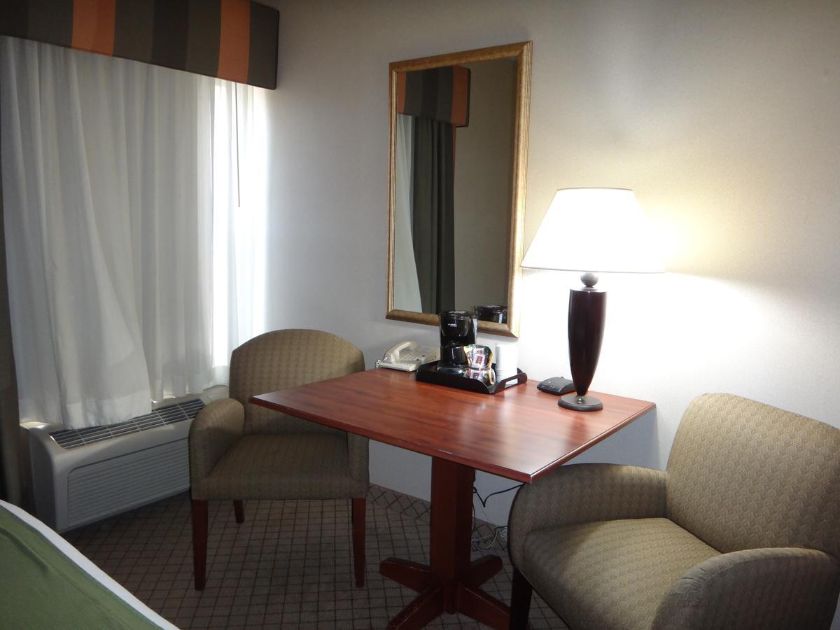 Windsor Inn & Suites دودج سيتي المظهر الخارجي الصورة